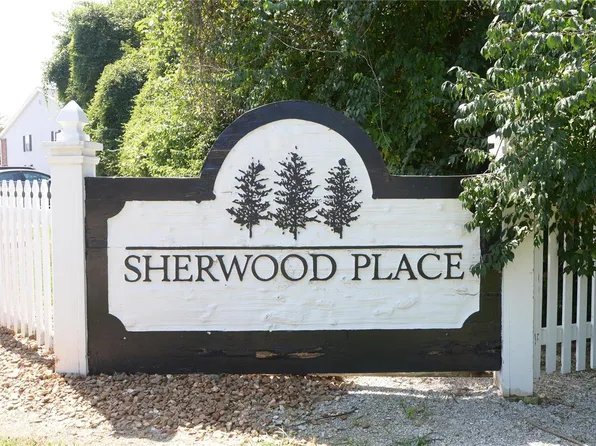 1948 Marine Terrace Dr APT F, Saint Louis, MO 63146