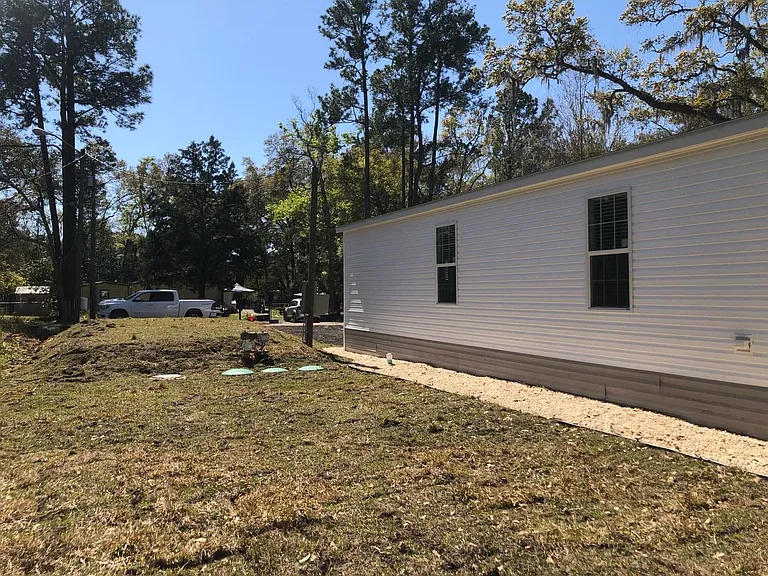 18043 Ferry Ave — Photo 10
