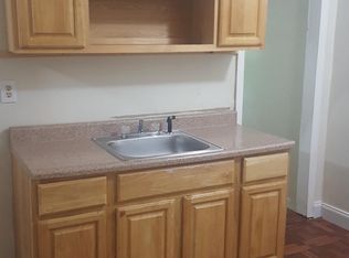 306 Union St #1, Trenton, NJ 08611