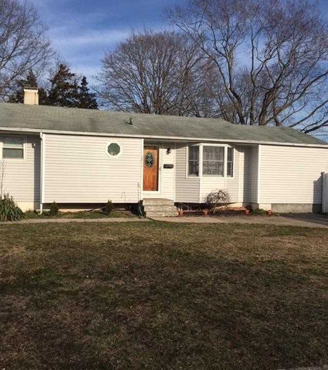 1st image of 2811 Acorn Ave