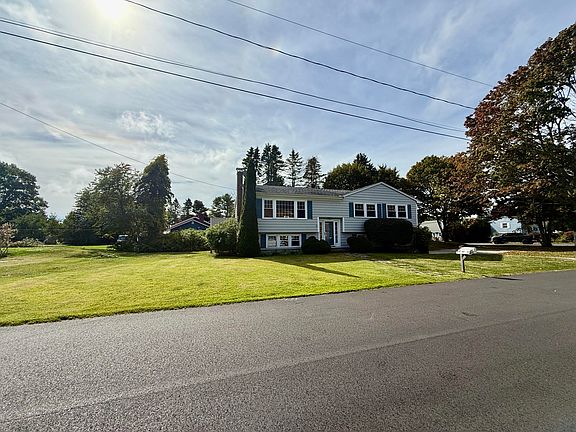 3rd image of 1 Dean Way