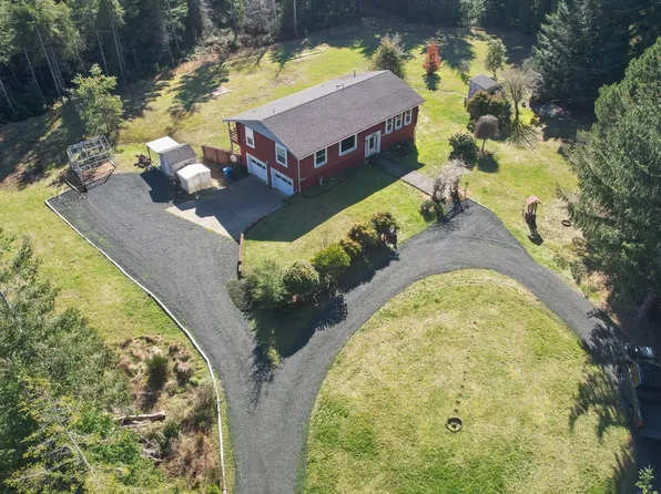 90974 Joe Ney Ln, Coos Bay, OR 97420