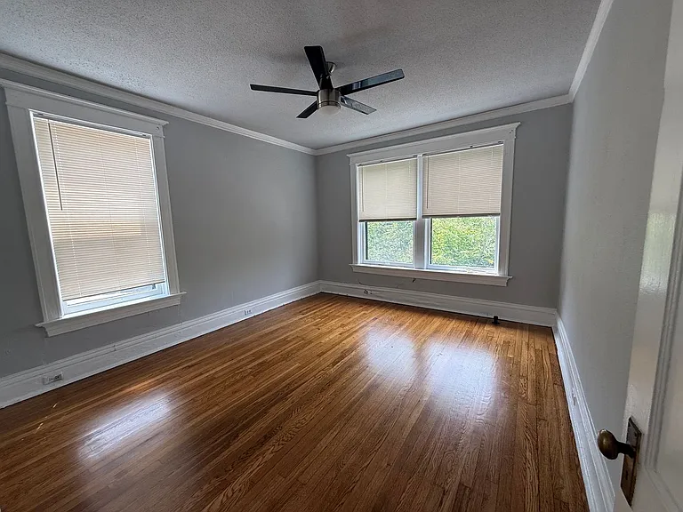 4166 Russell Blvd #3E — Photo 30