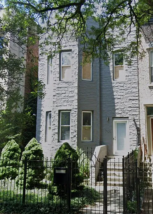736 S Oakley Blvd #2