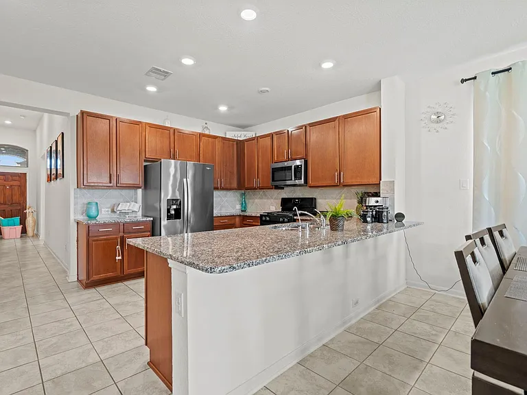 1710 Cheshire Creek Ln — Photo 6