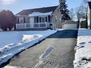 3445 Walmar Dr, Columbus, OH 43224