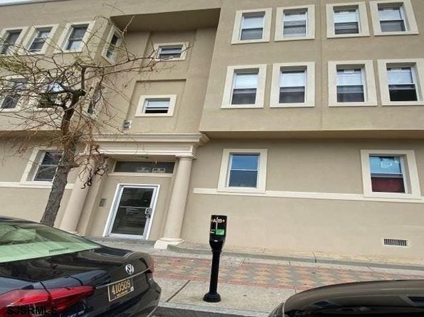33 S North Carolina Ave APT 102