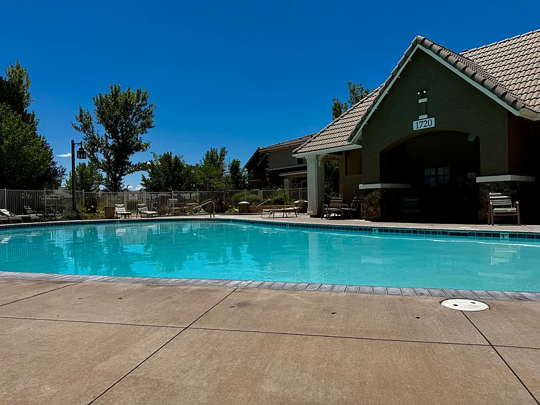 1914 Sea Horse Rd #C — Photo 14