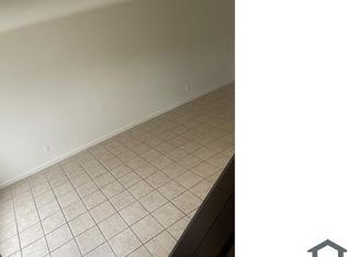 5211 Blanco Rd APT 13, San Antonio, TX 78216