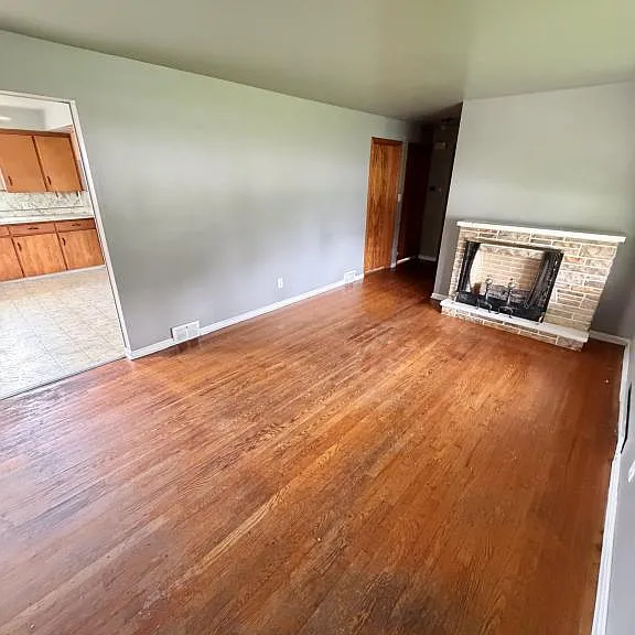 1408 E Boston Ave — Photo 2