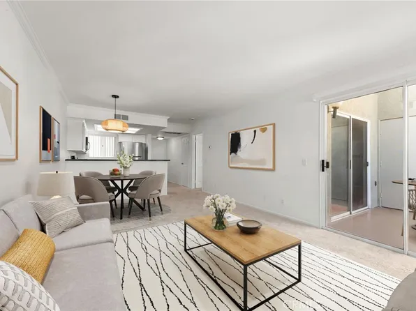 3440 Hathaway Ave APT 323, Long Beach, CA 90815