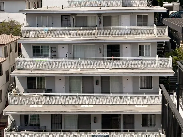 543 Landfair Ave APT 15, Los Angeles, CA 90024