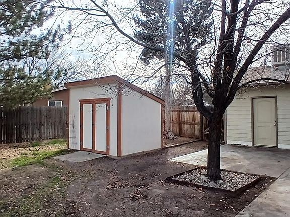 3rd image of 2680 Caribbean Dr