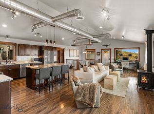 500 Prickly Pear Rd, Manhattan, MT 59741