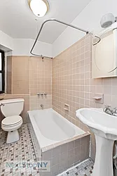 Rented by NextStopNY