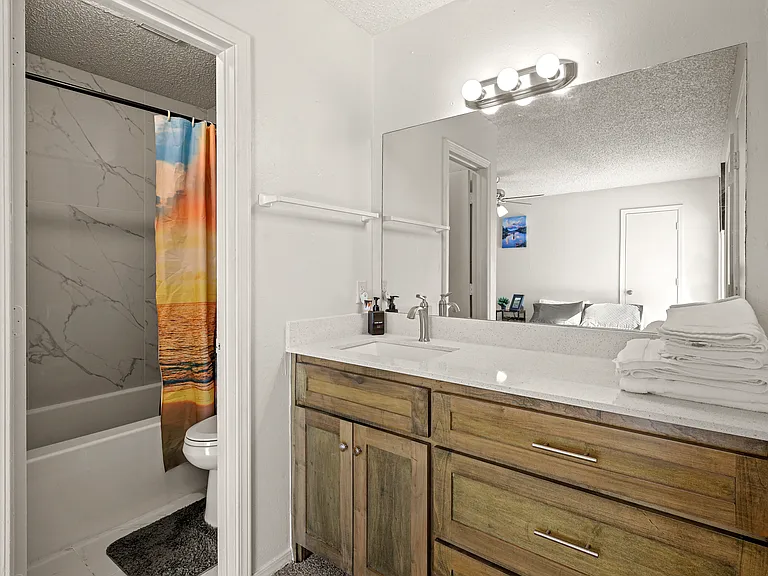 E Norwood Cir — Photo 8