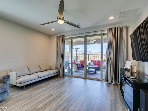 5th image of 8977 Sweet Chestnut Ln