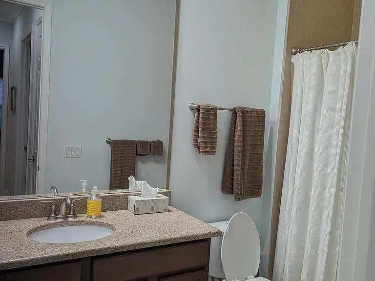 9469 Isla Bella Cir — Photo 18