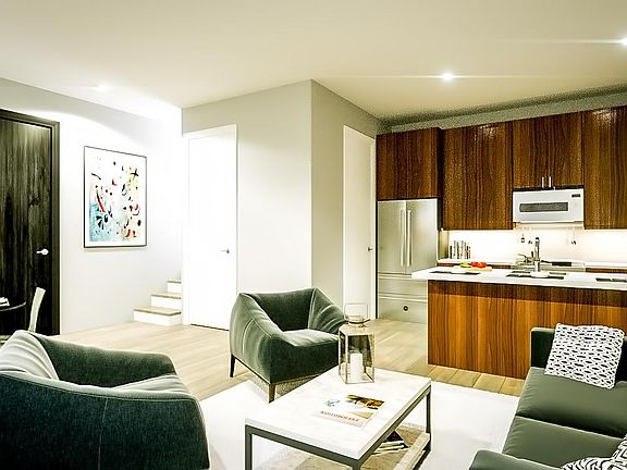 2nd image of 468 Clementina St