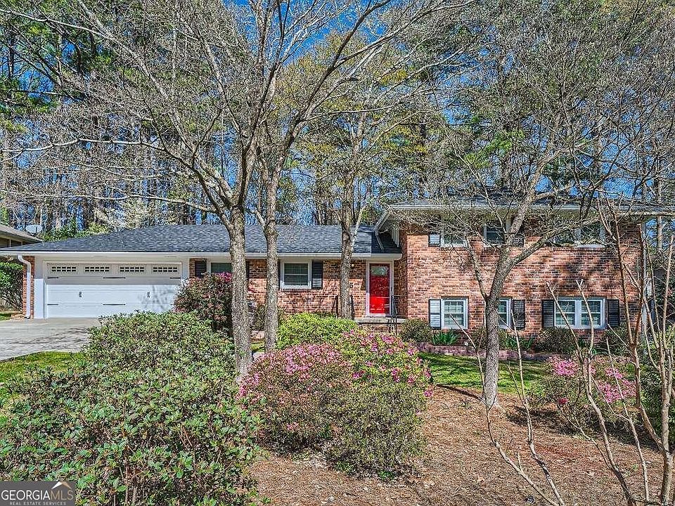 1st image of 2265 Lavista Woods Dr