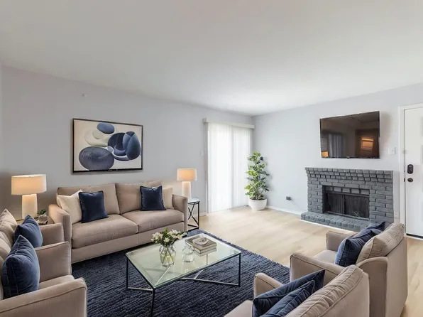 1810 N Garrett Ave #216, Dallas, TX 75206