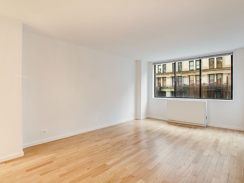 1st image of 300 Mercer St APT 4C