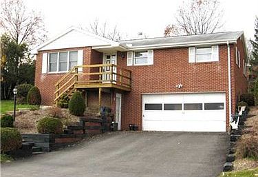 1st image of 102 Bryan Dr