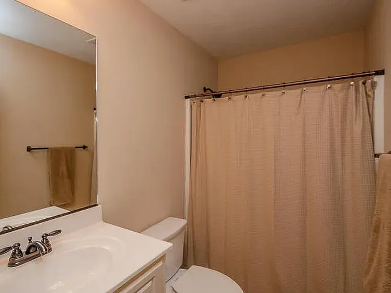 1004 Barrett Dr — Photo 19