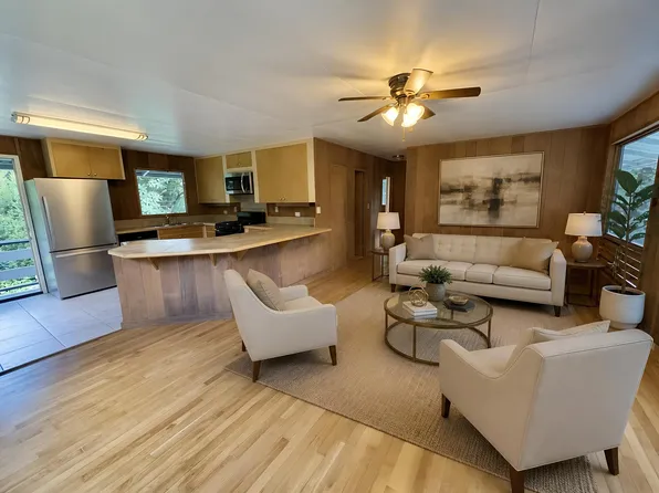 99-7736 Uluhe Pl, Volcano, HI 96785