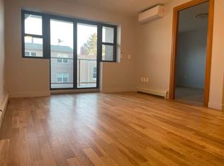 23-11 31st St #2R, Astoria, NY 11102
