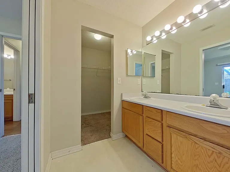 113 Oakhill Ave — Photo 11