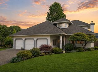 8572 164a St, Surrey, BC V4N 3G8