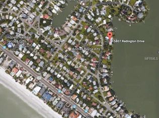 15807 Redington Dr, Saint Petersburg, FL 33708