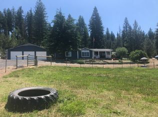 10108 E Tallman Rd, Chattaroy, WA 99003