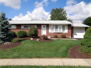 1264 California Ave, Whitehall, PA 18052