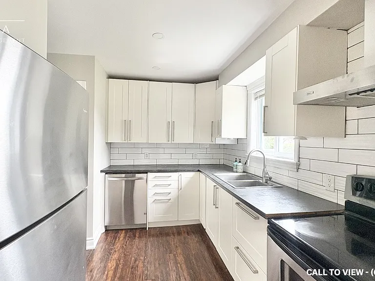 15 McMurdo Ct — Photo 2