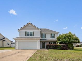 549 Bellgrove Dr, Hope Mills, NC 28348