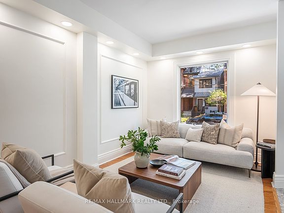 5th image of 84 De Grassi St