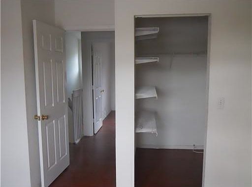 5th image of 4696 Palmbrooke Cir