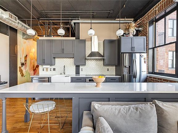 3rd image of 3235 Roswell Rd NE Unit 519