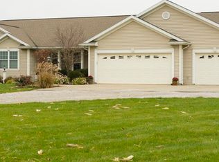 910 County Road 1800 E, Philo, IL