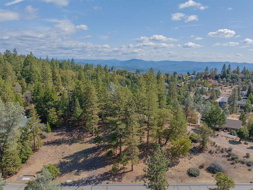 1st image of 323 Forest Meadows Dr