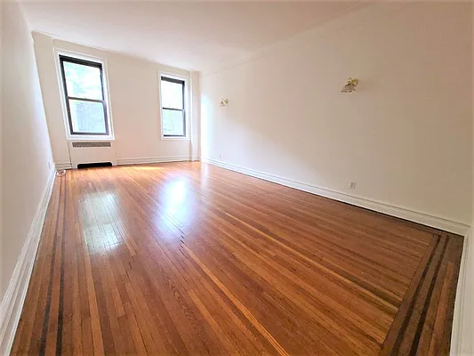 Rented by Brooklyn Heights Real Estate Inc | media 16