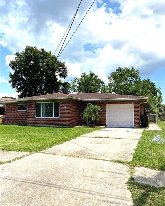 1st image of 4847 Cerise Ave