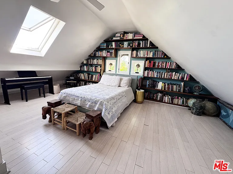 814 E Edgeware Rd — Photo 15