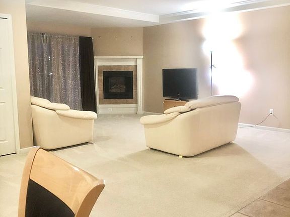 4th image of 14394 Moravian Manor Cir