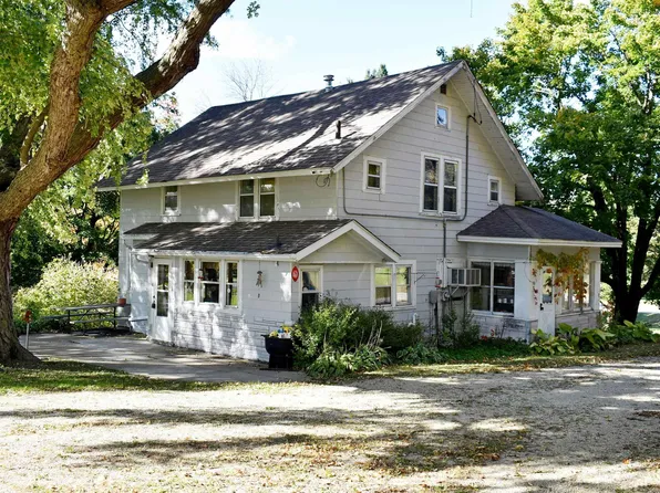 1468 Highway 105, Saint Ansgar, IA 50472