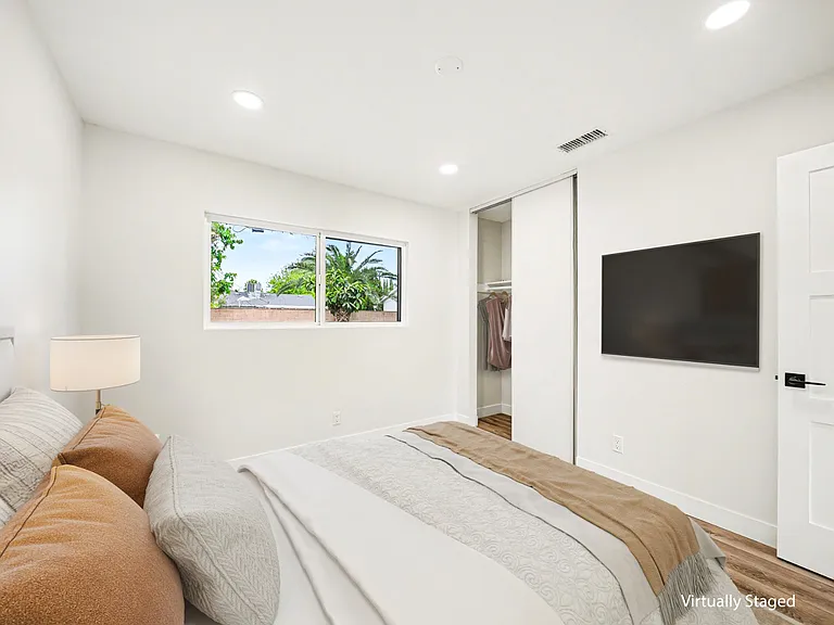 8738 Monogram Ave — Photo 33