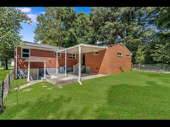 2nd image of 506 Arlington Ave