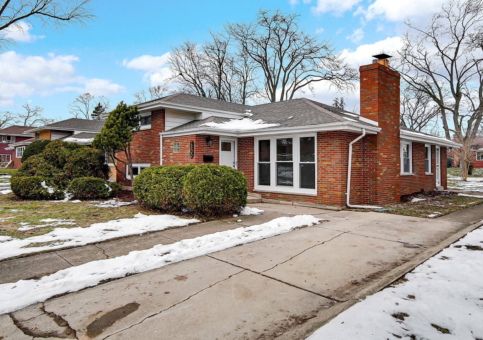 2800 174th St, Hazel Crest, IL 60429 | MLS #12532244 | Zillow